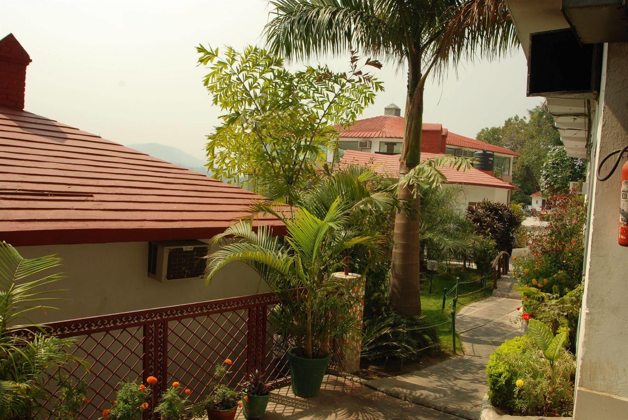 Ganga Beach Resort Ришикеш Экстерьер фото